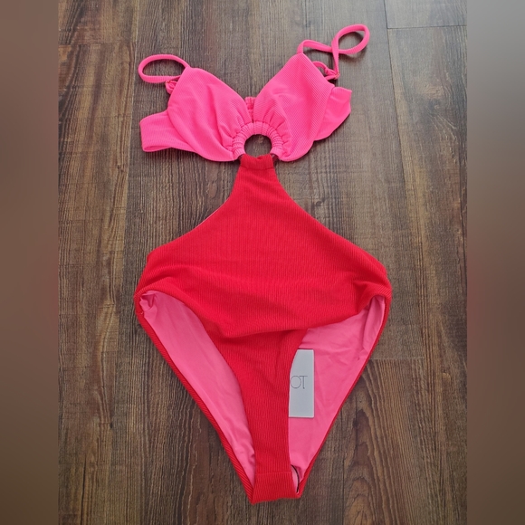 Beach riot one piece swimsuit - Picture 4 of 5